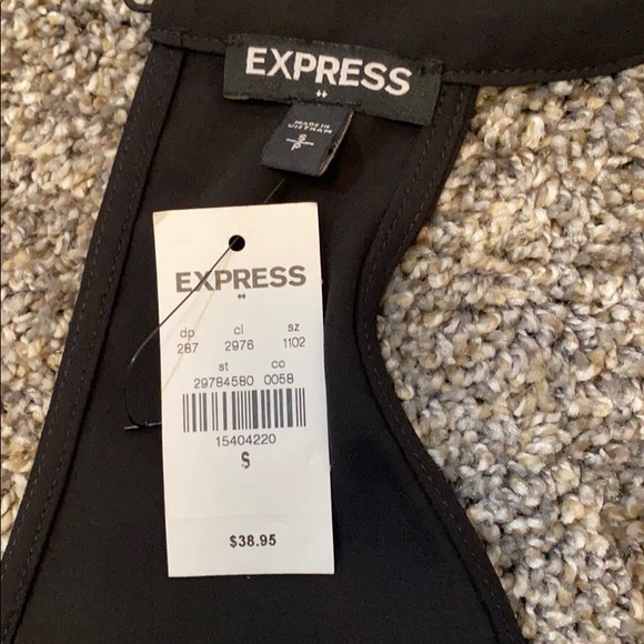 Express Top - Picture 3 of 3